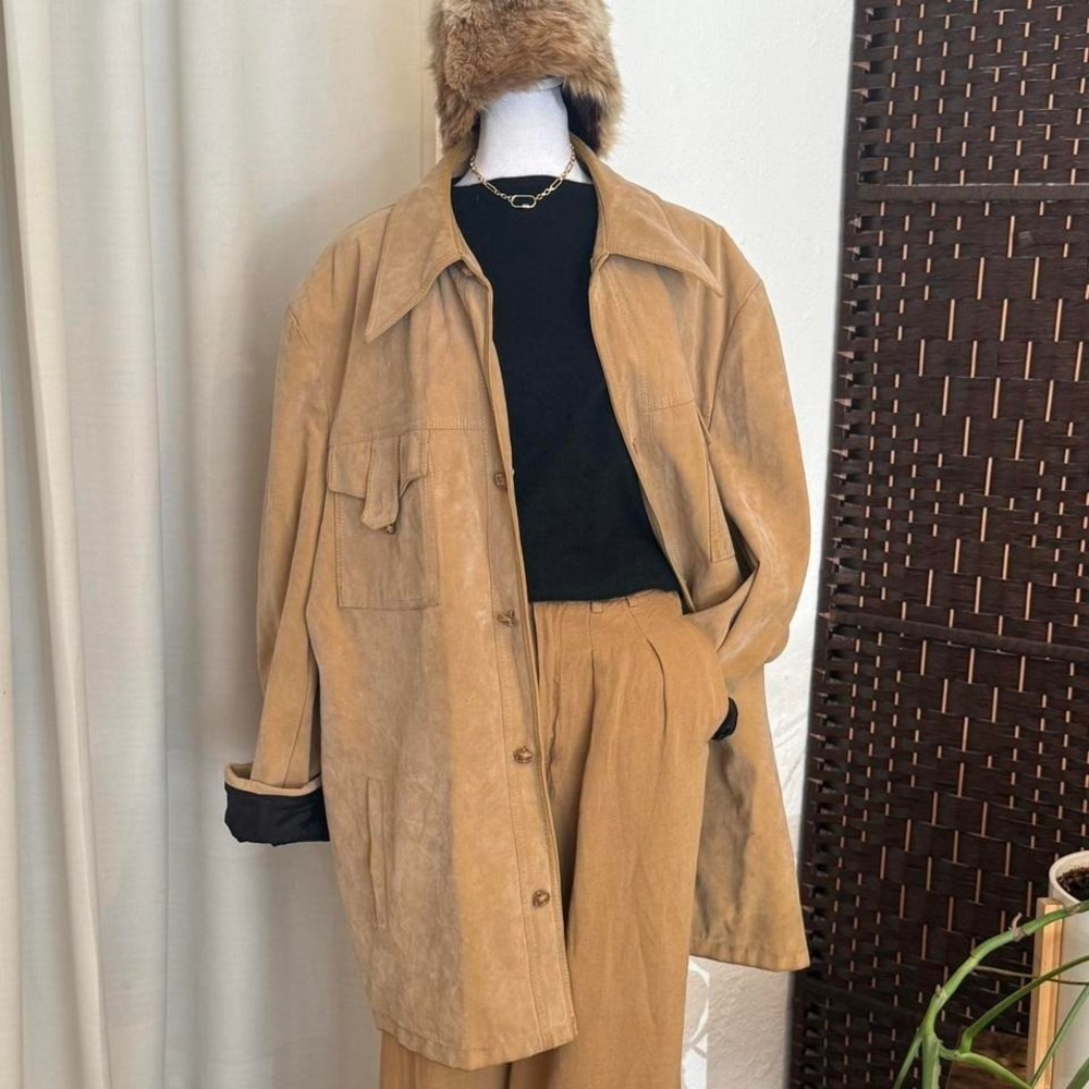 Brad Whitney Carmel by The Sea California Vintage 70's Suede Coat Tan